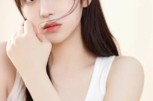狗仔爆料漏洞百出！迪丽热巴恋情风波真相：这届吃瓜群众不背锅了
